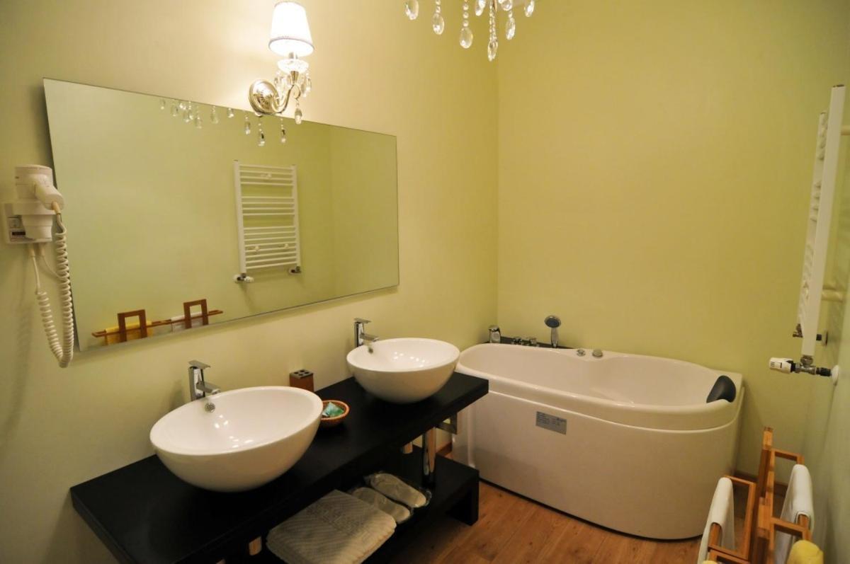Hotel TEX Club Botoşani Kamer foto
